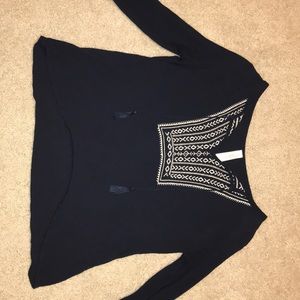 aeropostale navy and white shirt